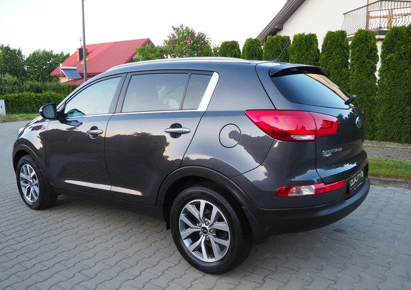 Kia Sportage cena 59800 przebieg: 198000, rok produkcji 2014 z Sławno małe 781